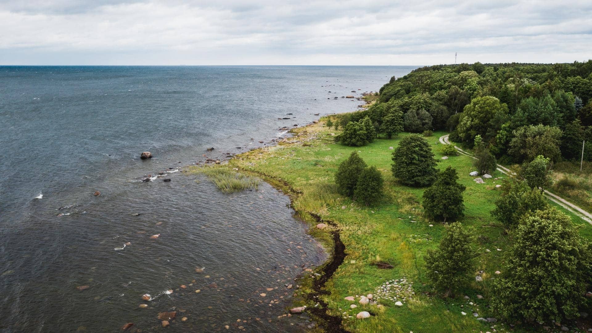 எஸ்டோனியா: இந்த 5 ஏரிக் கரையோர கிராமங்களுக்கு ஒரு பயணம்