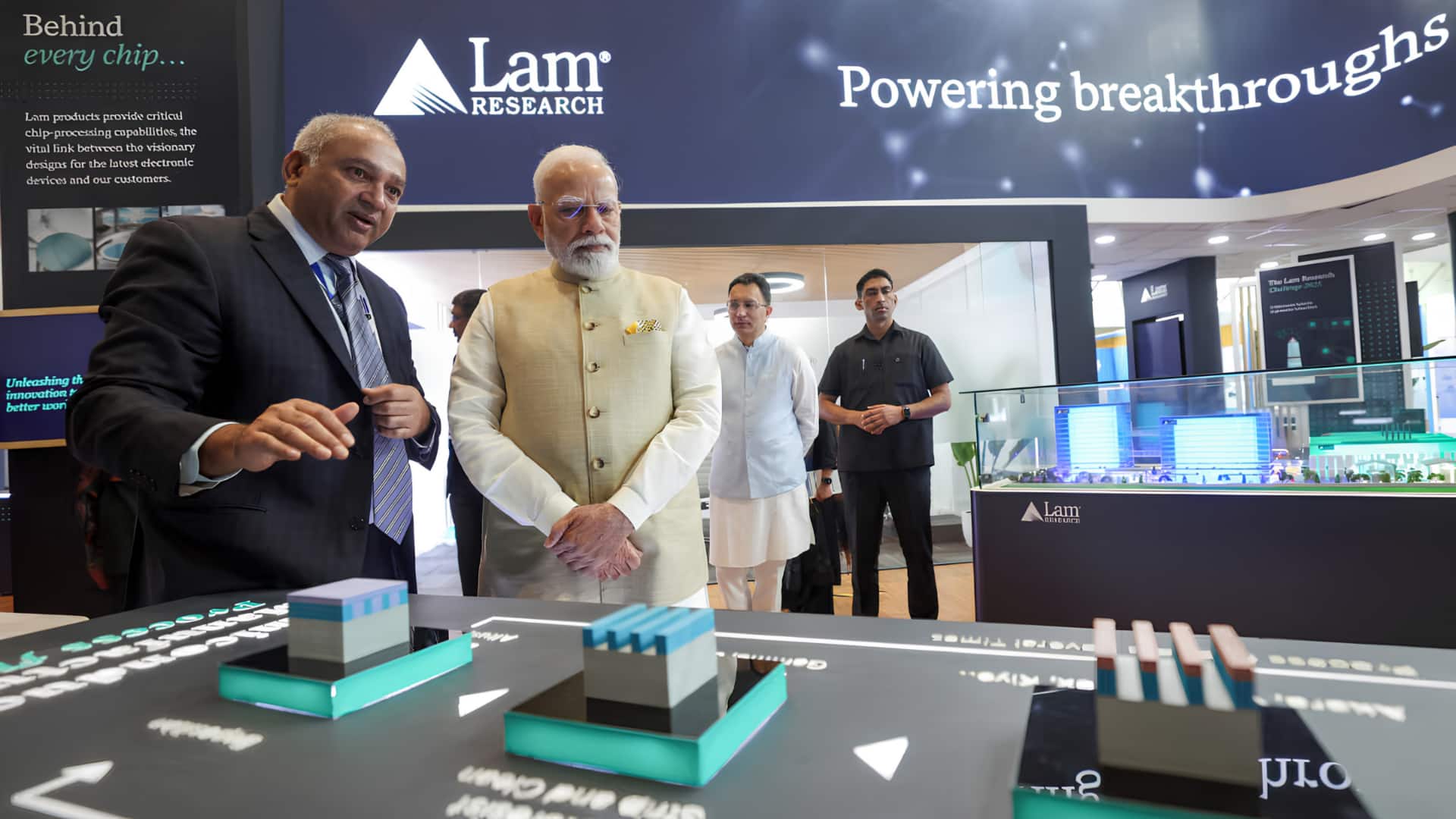 செமிகான் இந்தியா 2026: வளரும் தொழில்நுட்பங்களில் இந்தியா முன்னணியில் இருக்க வேண்டும்! பிரதமர் மோடி சிஇஓக்களிடம் வலியுறுத்தல்