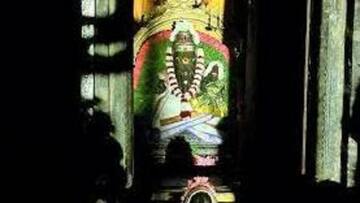 திருநெல்வேலி உச்சிஷ்ட விநாயகர் கோயில் - சூரிய ஒளி விழும் அரிய நிகழ்வு 