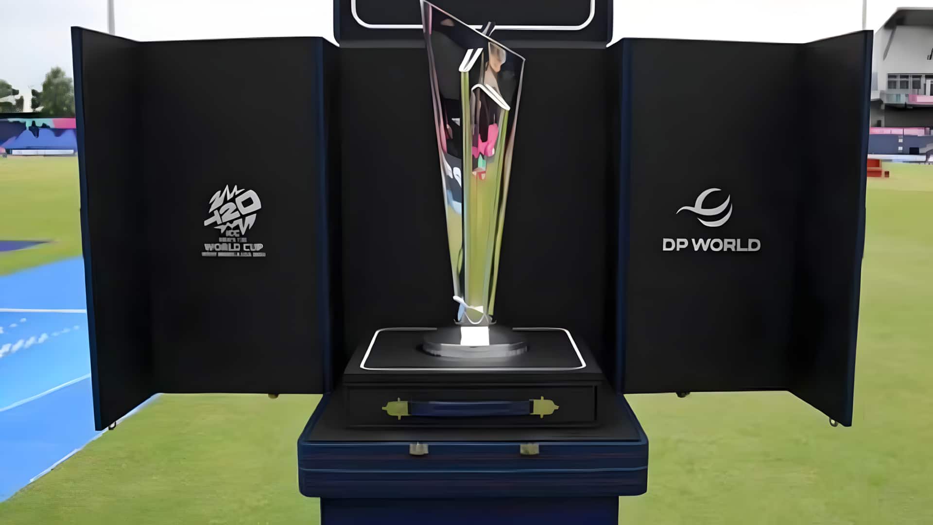 இந்தியா வர மறுத்தால் நீக்கம்! வங்கதேசத்திற்கு ஐசிசி விடுத்த இறுதி எச்சரிக்கை