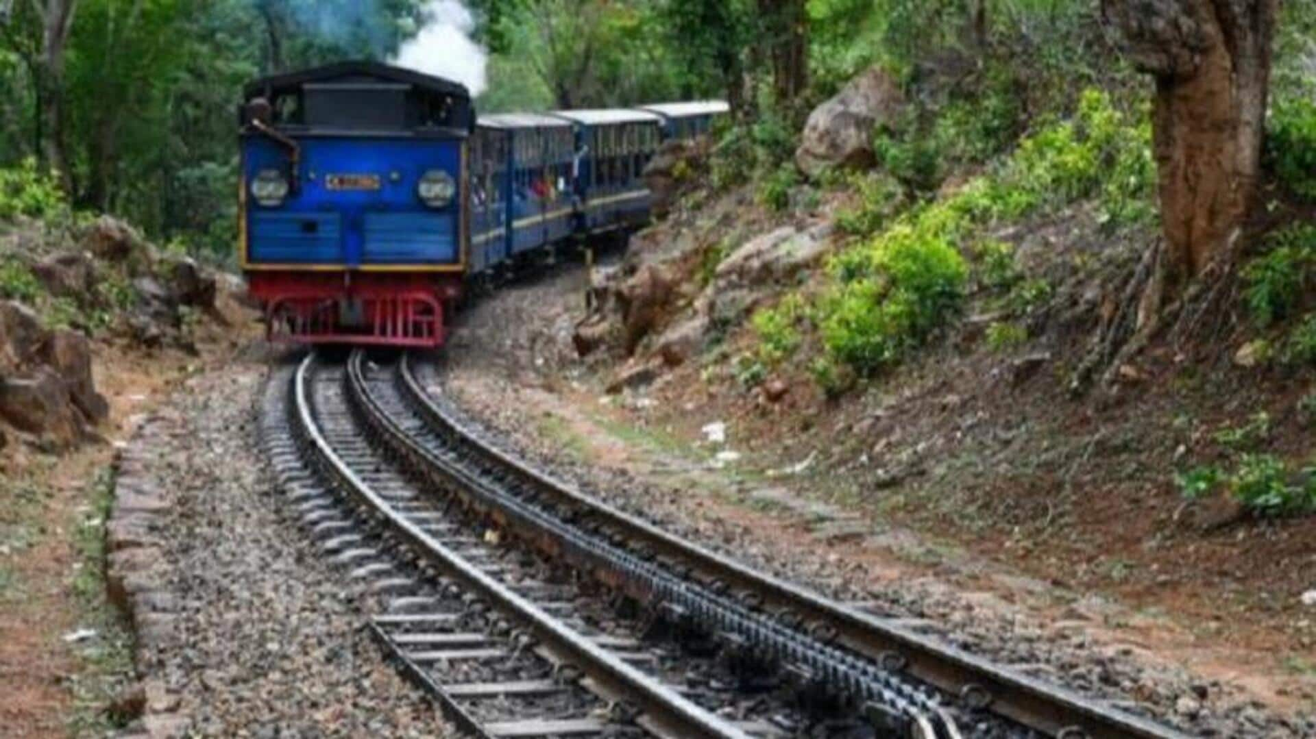 விநாயகர் சதுர்த்தியை முன்னிட்டு சுற்றுலா பயணிகளின் வசதிக்காக ஊட்டியில் சிறப்பு மலை ரயில் இயக்கம்