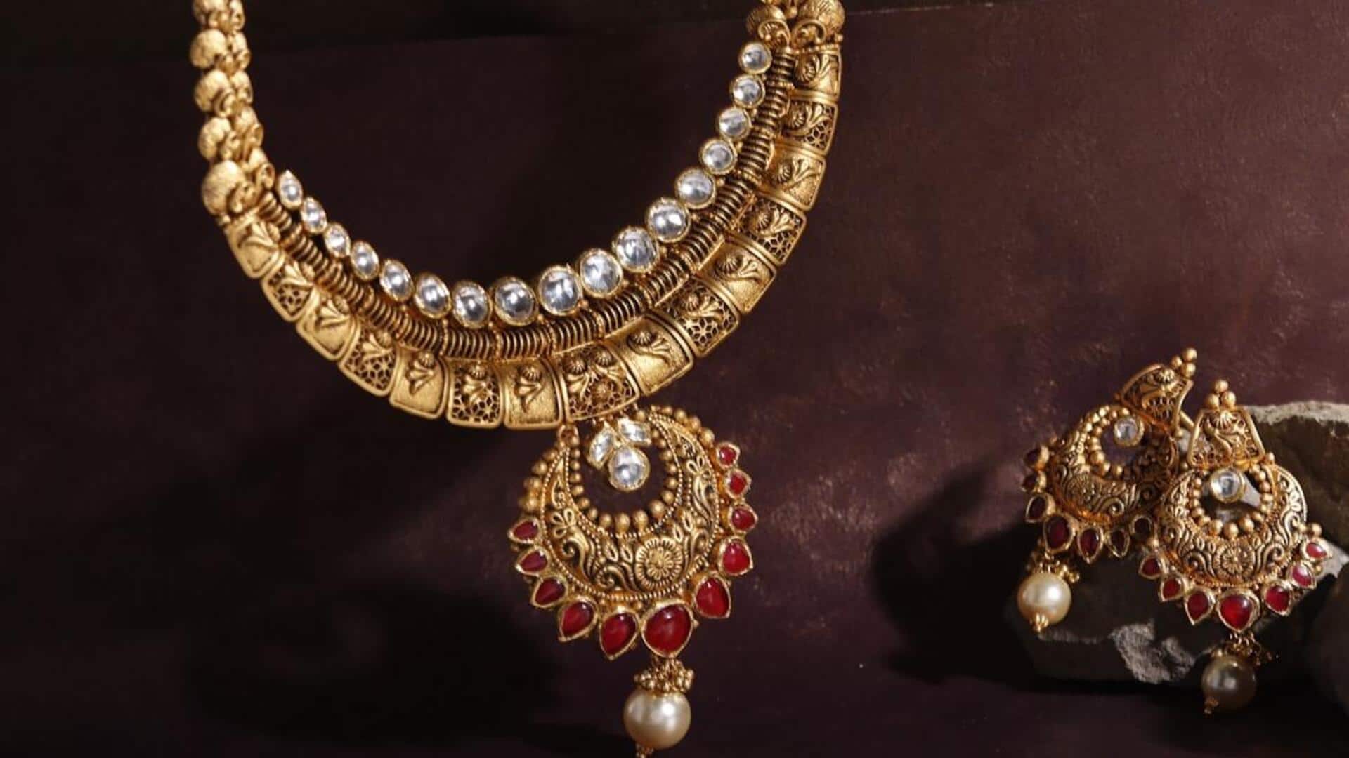 நகை வாங்க சரியான நேரம்; இரண்டாவது நாளாக தங்க விலை மேலும் குறைந்தது