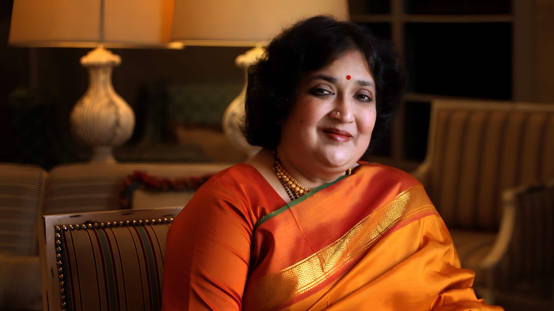 'மக்கள் மேடை' புதிய இயக்கத்தைத் தொடங்கினார் லதா ரஜினிகாந்த்! தமிழக வளர்ச்சிக்கு ஒன்றிணையப் பொதுமக்களுக்கு அழைப்பு!