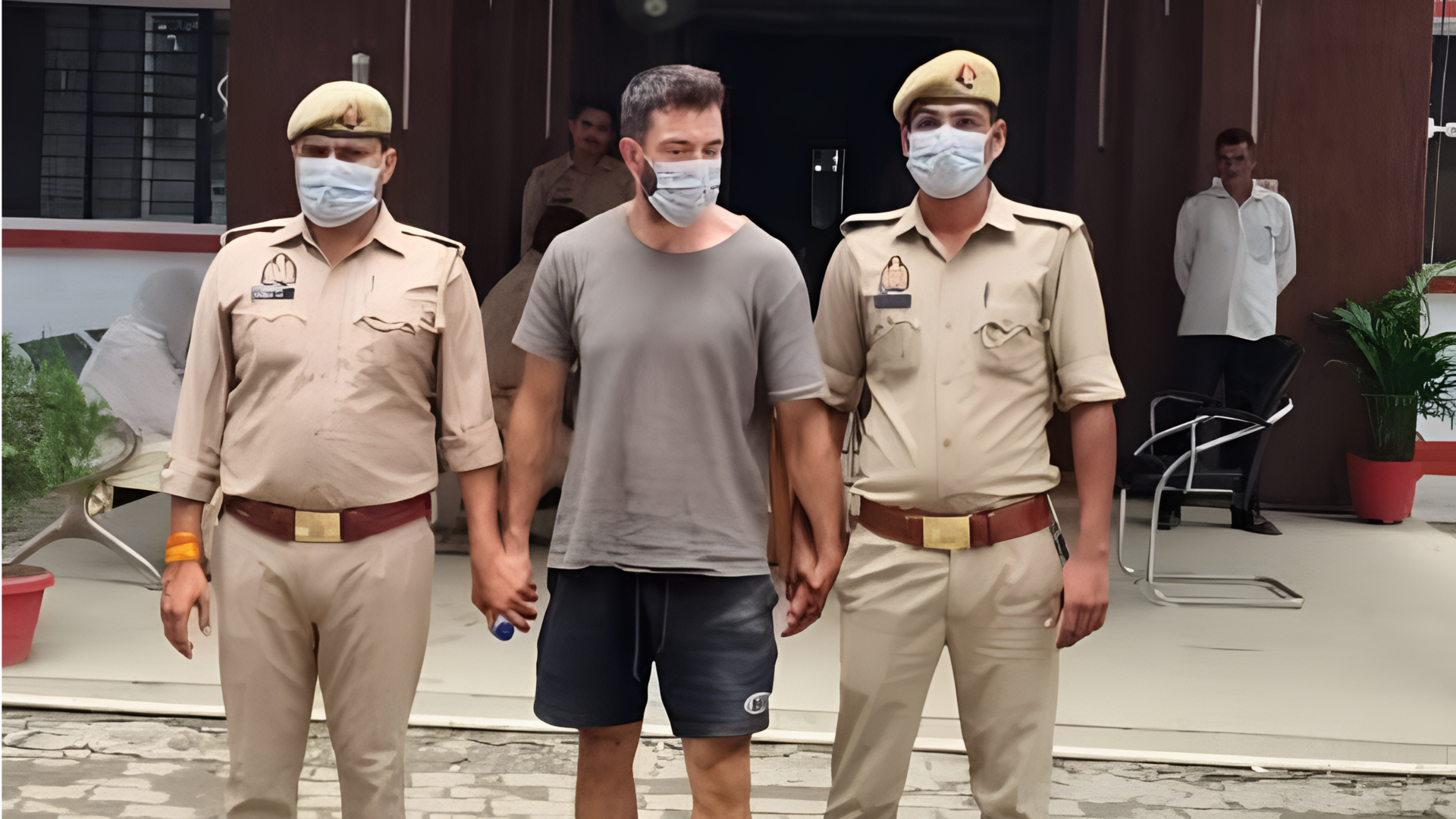 கடல் வழியாக இந்தியாவிற்குள் நுழைந்த அமெரிக்கர்; பின்னணியில் உள்ள மர்மம் என்ன?