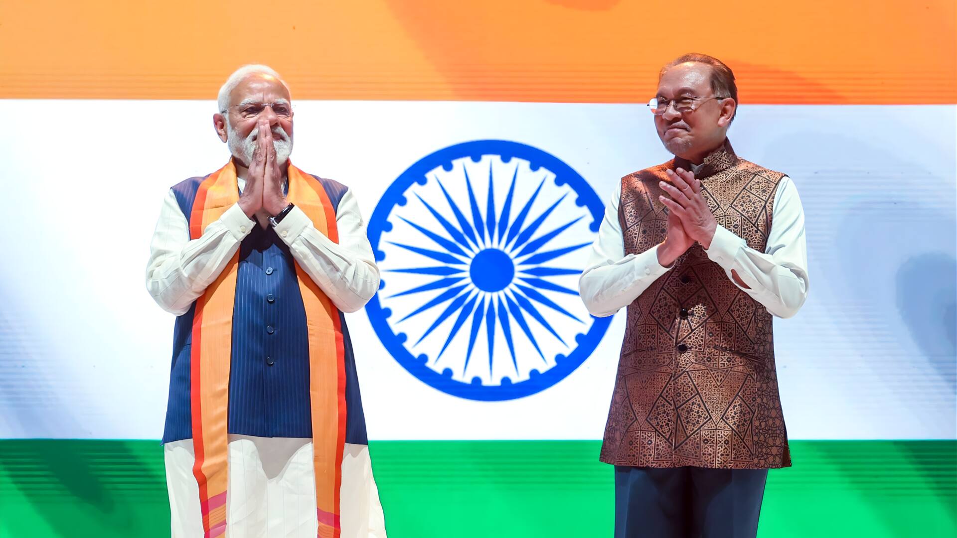 மலேசியாவில் மலரப்போகும் புதிய இந்தியா; கோலாலம்பூரில் பிரதமர் மோடி அதிரடி; தமிழக மாணவர்களுக்கு திருவள்ளுவர் ஸ்காலர்ஷிப் மற்றும் புதிய தூதரகம்