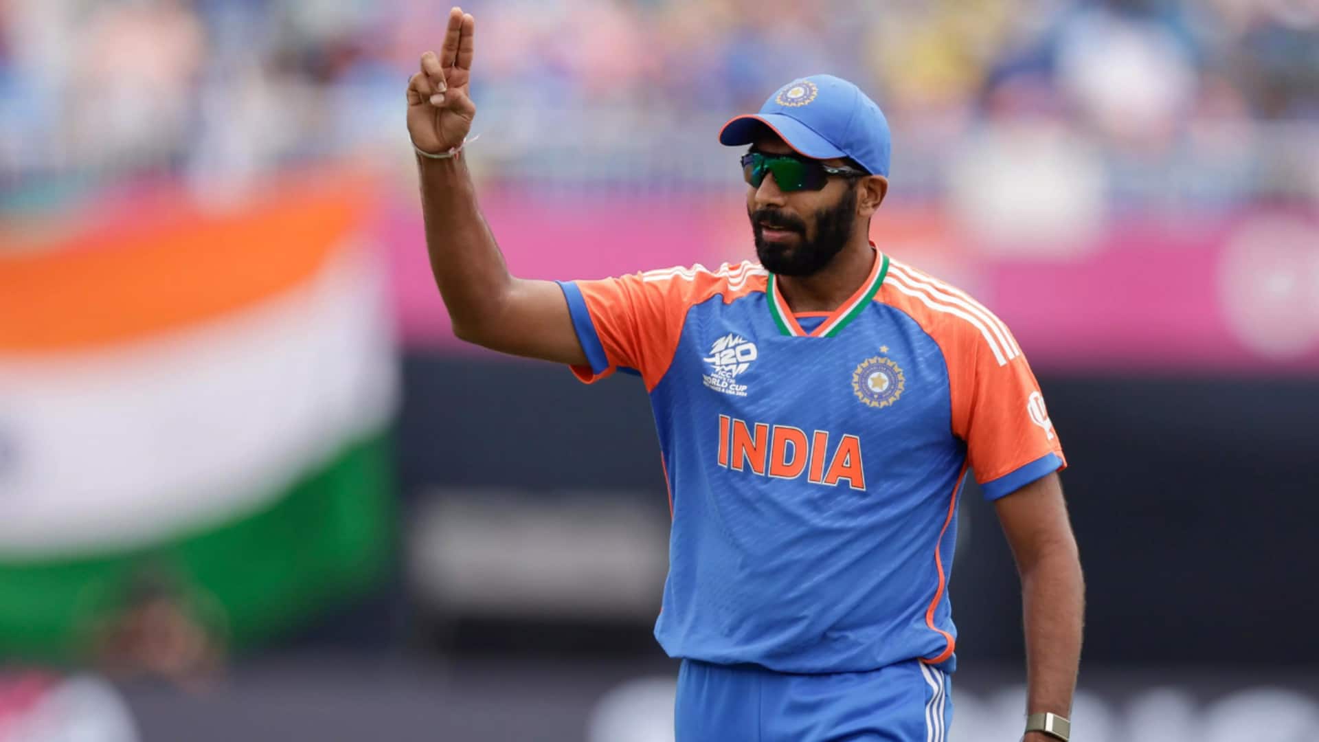 டி20 போட்டியில் 100 விக்கெட்டுகளை வீழ்த்திய இரண்டாவது இந்தியர் ஆனார் ஜஸ்பிரித் பும்ரா; ஆனால்..!