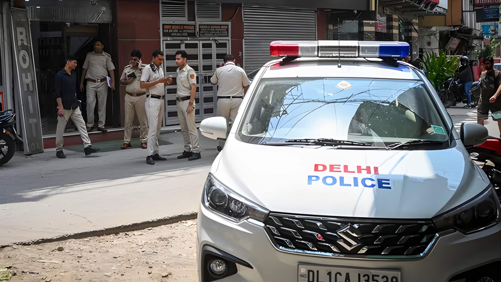 டெல்லியில் பெண்கள் மாயமானதாக பரவும் செய்திகள் வதந்தி என காவல்துறை மறுப்பு