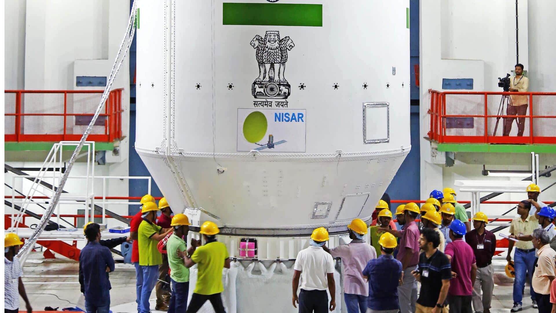 ISRO-விலிருந்து கொத்தாக வெளியேறும் சீனியர் விஞ்ஞானிகள்; சந்திரயான்-3, ககன்யான் முக்கிய புள்ளிகள் ராஜினாமா