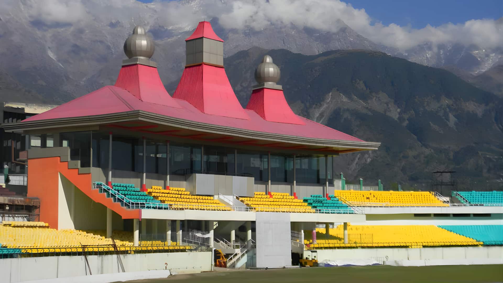 ஐபிஎல்: தர்மசாலாவில் இந்த 5 இடங்களுக்குச் சென்றால், மறக்க முடியாத அனுபவம் கிடைக்கும்!