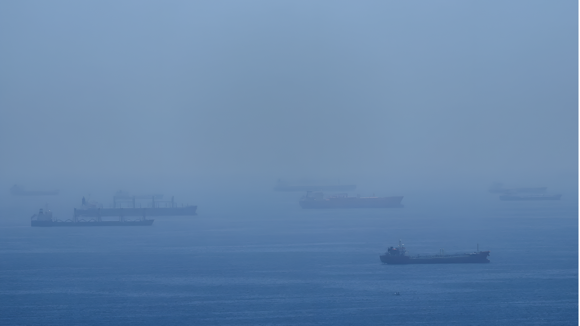 "கண்டதும் சுட உத்தரவு!": ஹார்முஸ் ஜலசந்தியில் டிரம்பின் அதிரடி!