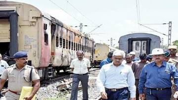 மதுரை ரயில் தீ விபத்து - கேஸ் சிலிண்டர் வெடிப்பு குறித்து 2வது நாளாக தொடரும் விசாரணை 