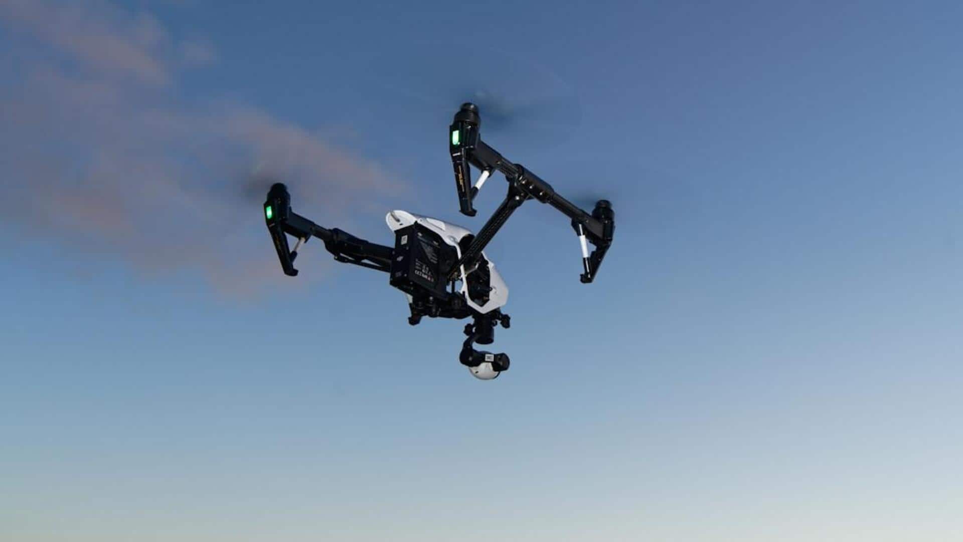 ஜம்மு எல்லை அருகே ஊடுருவிய பாகிஸ்தான் டிரோன்: பாதுகாப்புப் படையினர் தேடுதல் வேட்டை