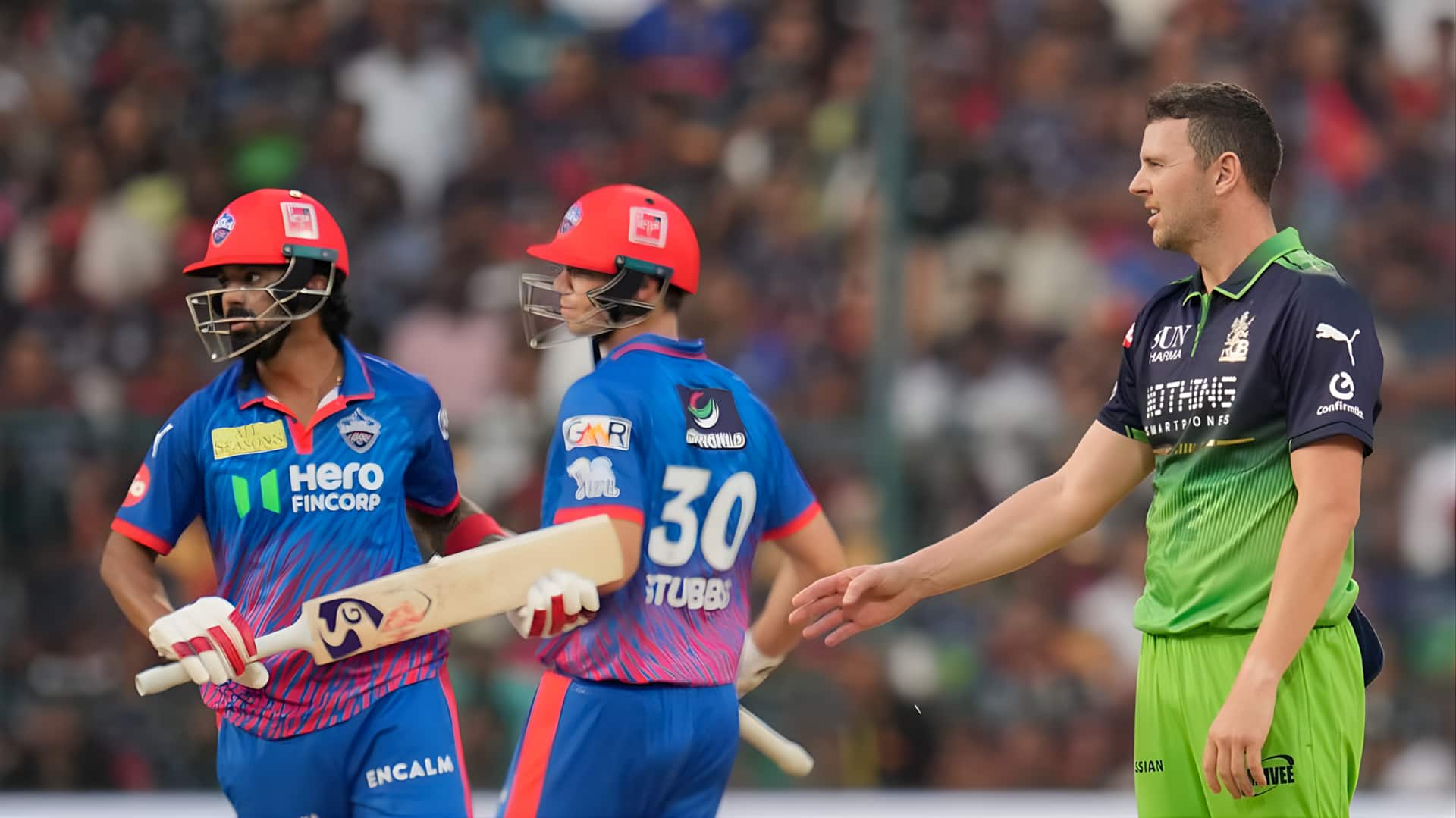 ஐபிஎல் 2026: கே.எல்.ராகுலை வீழ்த்திய விராட் கோலியின் மின்னல் வேக கேட்ச்; வைரல் வீடியோ