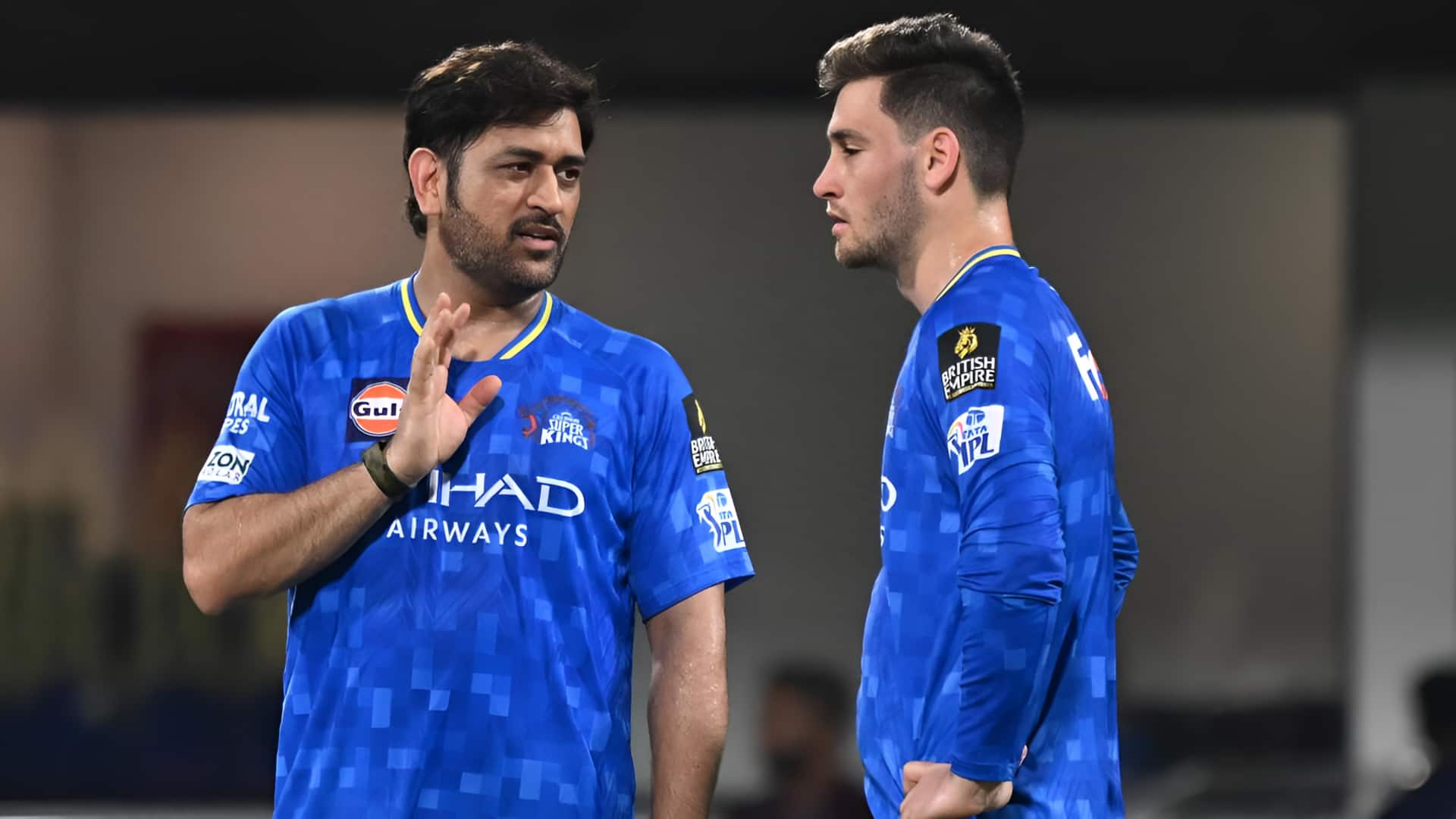 IPL 2026: மைதானத்திற்கு வராமல் ஆட்டத்தை மாற்றிய 'தல' தோனி! நூர் அகமதுவின் கம்பேக் பின்னணி