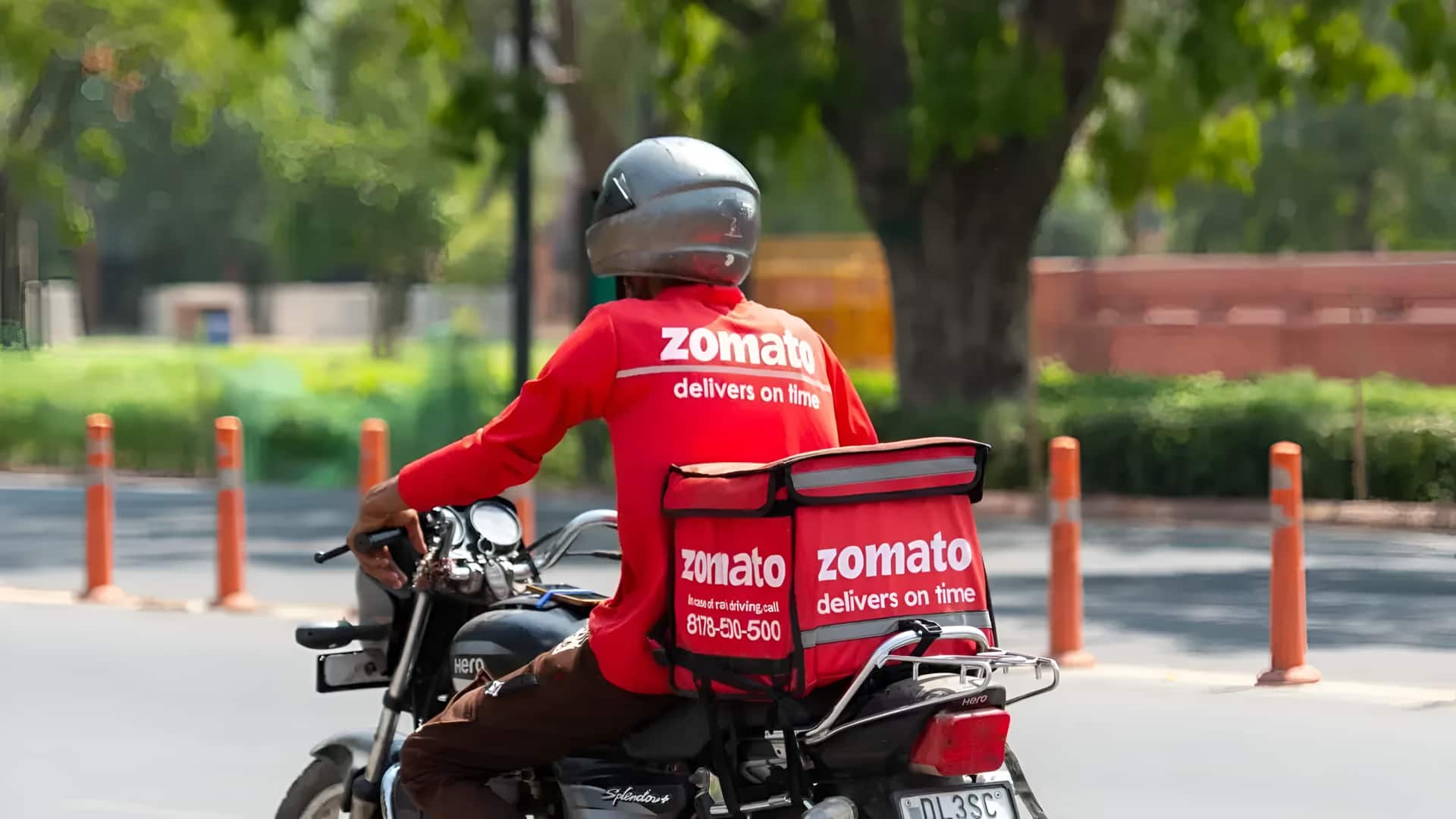 செயற்கை பன்னீருக்குத் தடை: உணவகங்களுக்கு Zomato எச்சரிக்கை