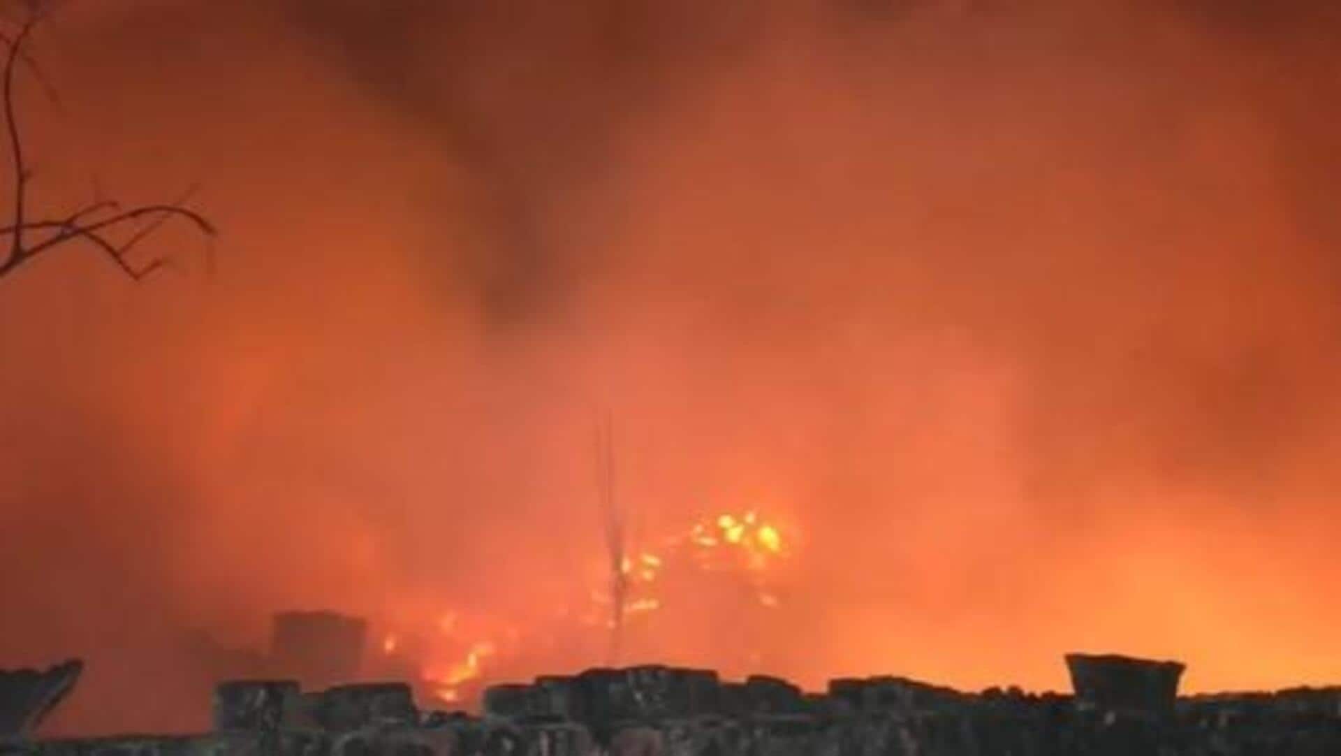 டெல்லி ரோகிணி பகுதியில் பயங்கரத் தீ விபத்து: 500 குடிசைகள் எரிந்து சாம்பல்; ஒருவர் பலி