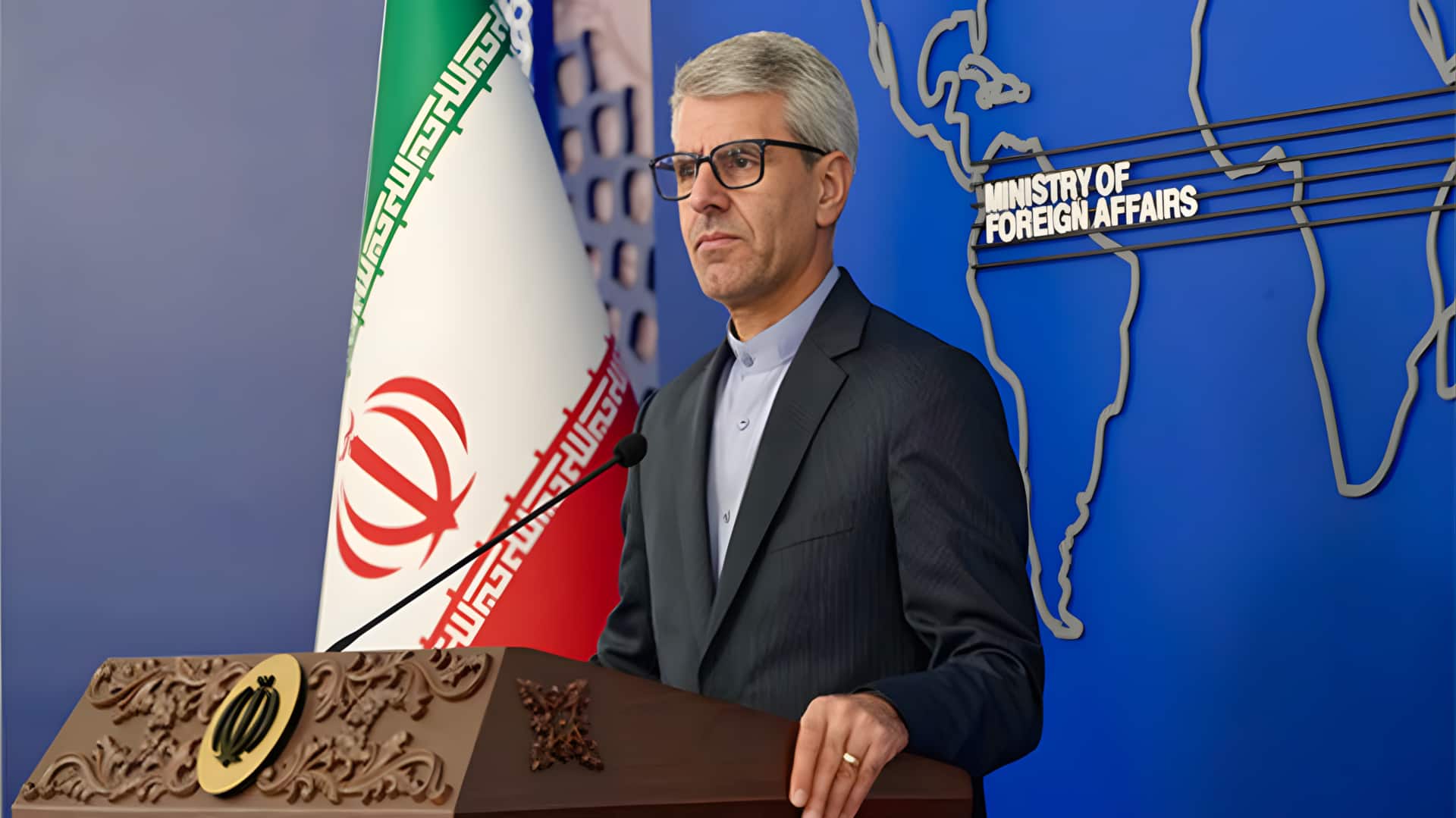 "நாங்கள் எதையும் தரமாட்டோம்!" செறிவூட்டப்பட்ட யுரேனியம் விவகாரத்தில் டிரம்புக்கு எதிராகத் திரும்பிய ஈரான்; முழு விபரங்கள்