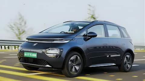 ஏப்ரல் மாதம் கார் வாங்கப் போறீங்களா? எம்ஜி நிறுவனத்தின் மெகா சலுகை! ரூ.3.5 லட்சம் வரை சேமிக்கலாம்