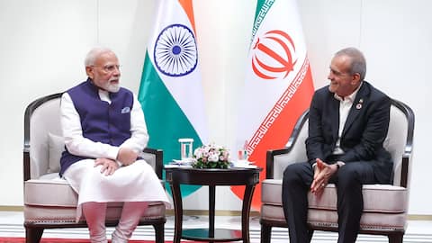 'அமெரிக்காவின் எச்சரிக்கையையும் மீறி...': இந்தியாவைப் புகழ்ந்து தள்ளிய ஈரான்