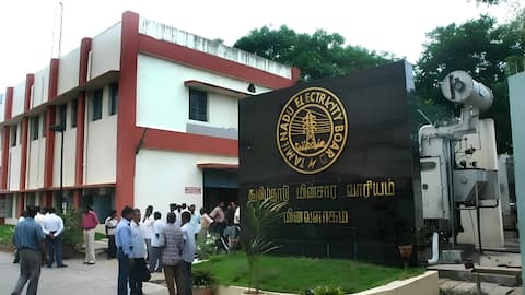 டிஎன்இபி தலைமை அலுவலகத்தில் ஹார்ட் டிஸ்க்குகள் திருட்டு விவகாரத்தில் பெங்களூருவில் ஒப்பந்த ஊழியர் கைது