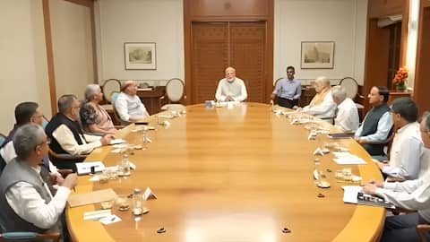 மேற்கு ஆசிய நெருக்கடி தொடர்பாக பிரதமர் தலைமையில் கூடியது பாதுகாப்பு அமைச்சரவை கூட்டம்