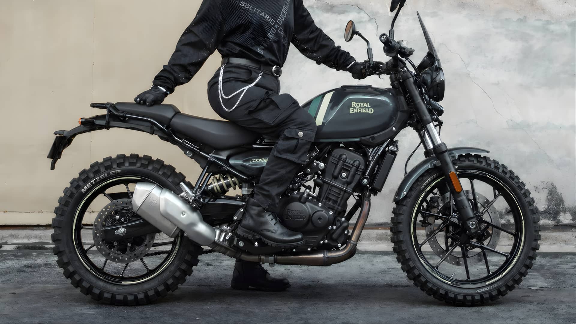 ராயல் என்ஃபீல்டு ஸ்க்ராம் 440: புதிய என்ஜின் மற்றும் 6-ஸ்பீடு கியர்பாக்ஸ் உடன் அதிரடி மாற்றம்! ஹிமாலயனை விட சிறந்ததா?