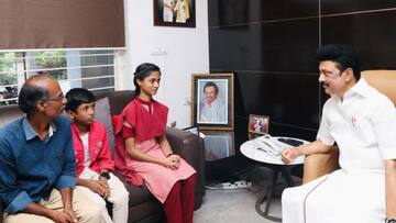 ப்ளஸ் 2 தேர்வில் 600க்கு 600 மதிப்பெண் எடுத்த நந்தினி தமிழக முதல்வருடன் சந்திப்பு 