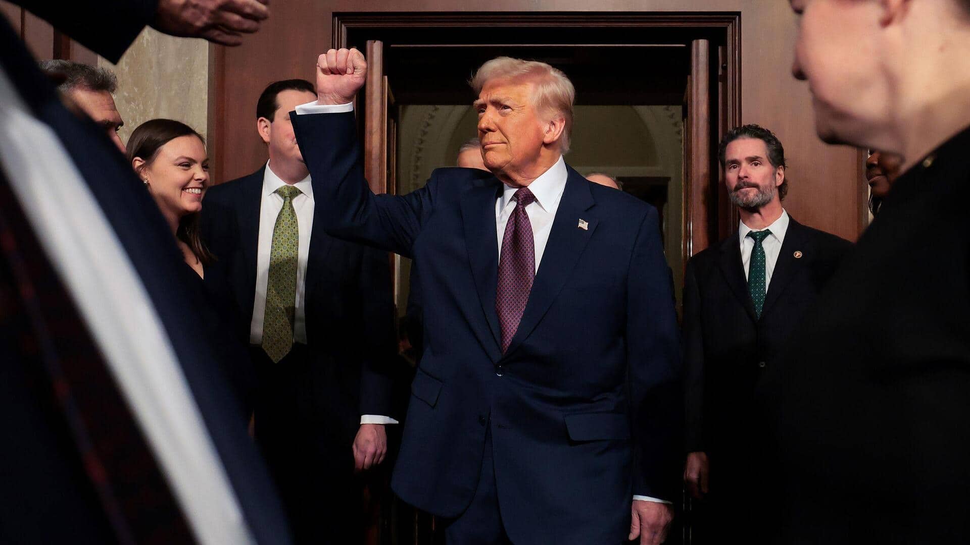 'உலகை 150 முறை தகர்க்க போதுமான அணுகுண்டுகள் நம்மிடம் உள்ளன': எச்சரிக்கும் டிரம்ப்