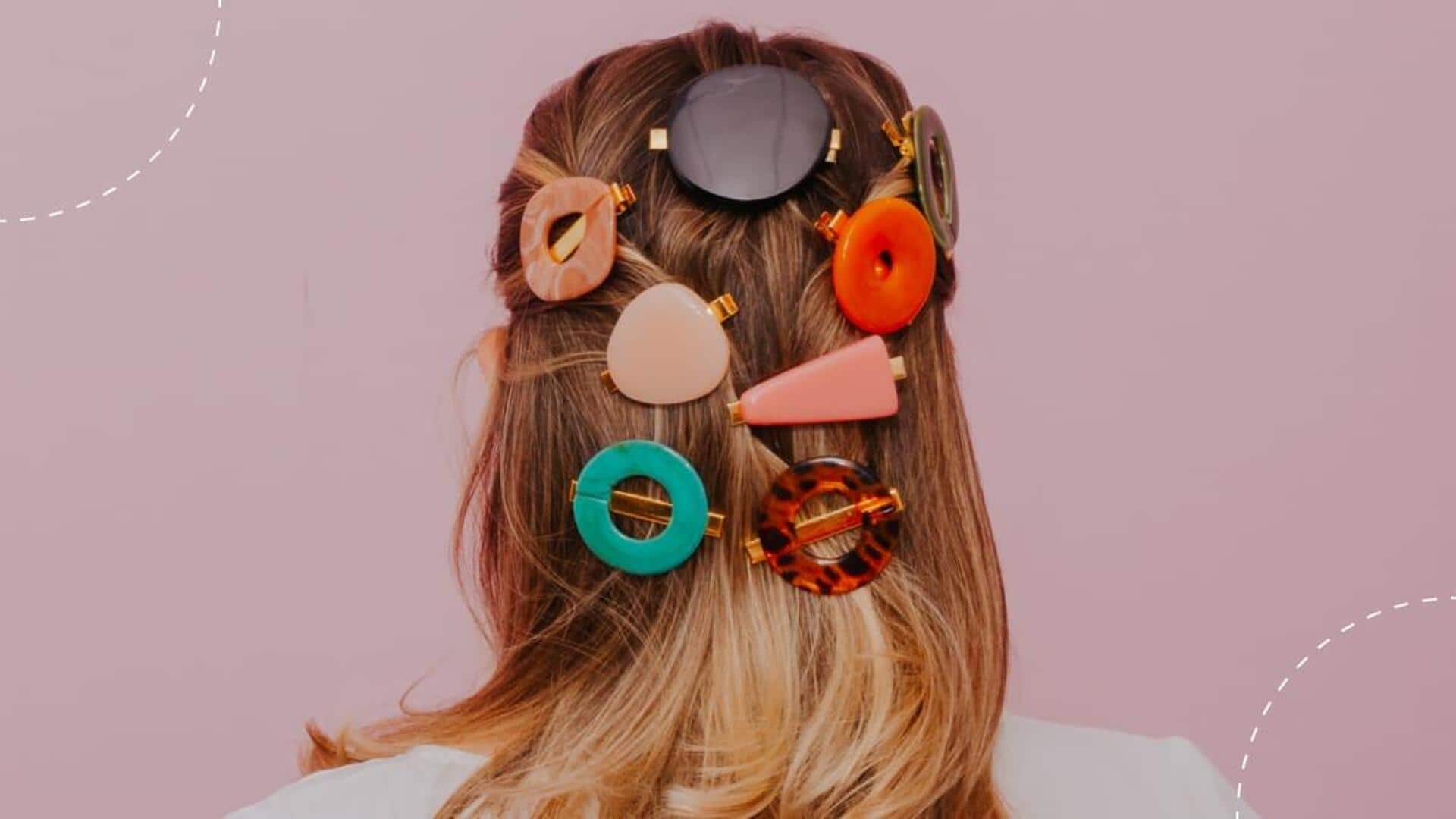 ஹேர்பின்களை ஒரு நிபுணர் போல அலங்கரிப்பது எப்படி?