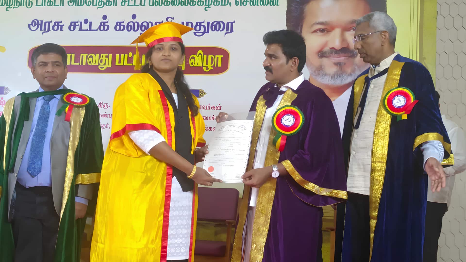மதுரை அரசு சட்டக் கல்லூரி இரண்டாவது பட்டமளிப்பு விழா: அமைச்சர் சி.டி.ஆர்.நிர்மல் குமார் பங்கேற்பு