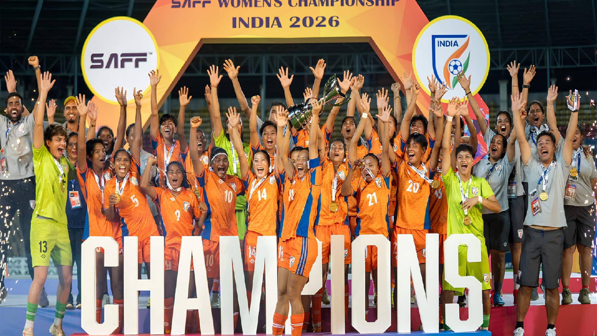 SAFF மகளிர் கால்பந்து சாம்பியன்ஷிப் பட்டத்தை ஆறாவது முறையாக வென்ற இந்திய அணிக்கு பிரதமர் மோடி வாழ்த்து!