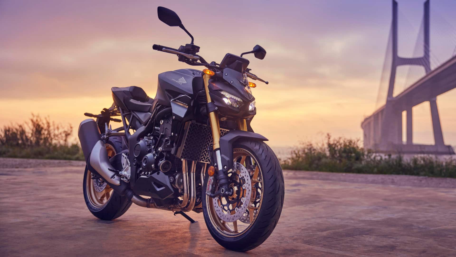 இந்த வருஷம் ஹோண்டா CB1000 பைக் வாங்கியிருக்கீங்களா? முதலில் இதை தெரிஞ்சிக்கோங்க