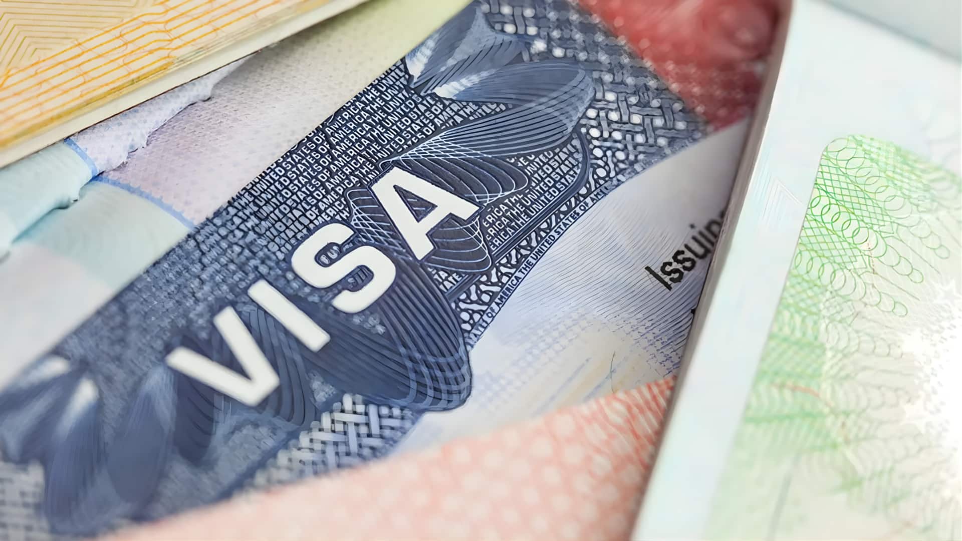 எச்1பி, எச்4 விசா வைத்திருப்போருக்கு முன்னெச்சரிக்கை ரத்து அறிவிப்புகளை வெளியிட்டது அமெரிக்கா