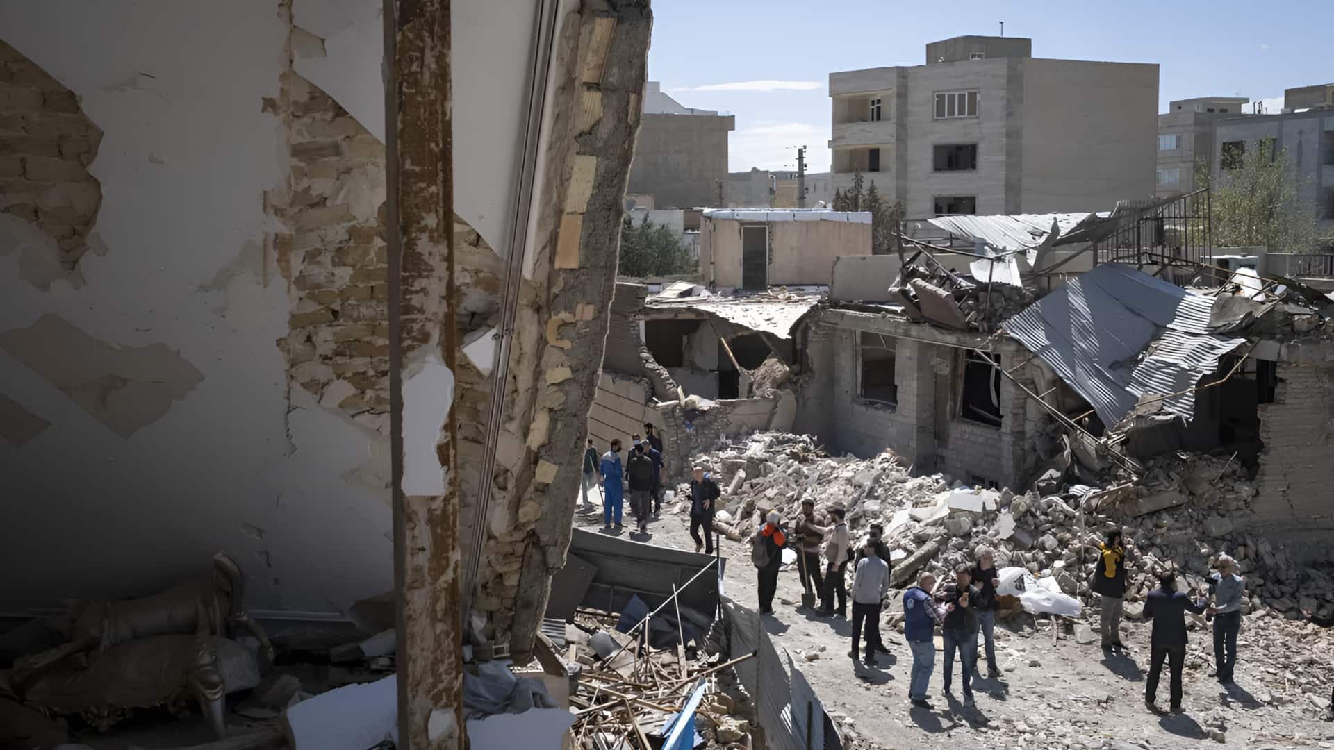 ஈரானில் உள்ள இந்திய குடிமக்களை உடனடியாக வெளியேறுமாறு இந்தியா அறிவுரை