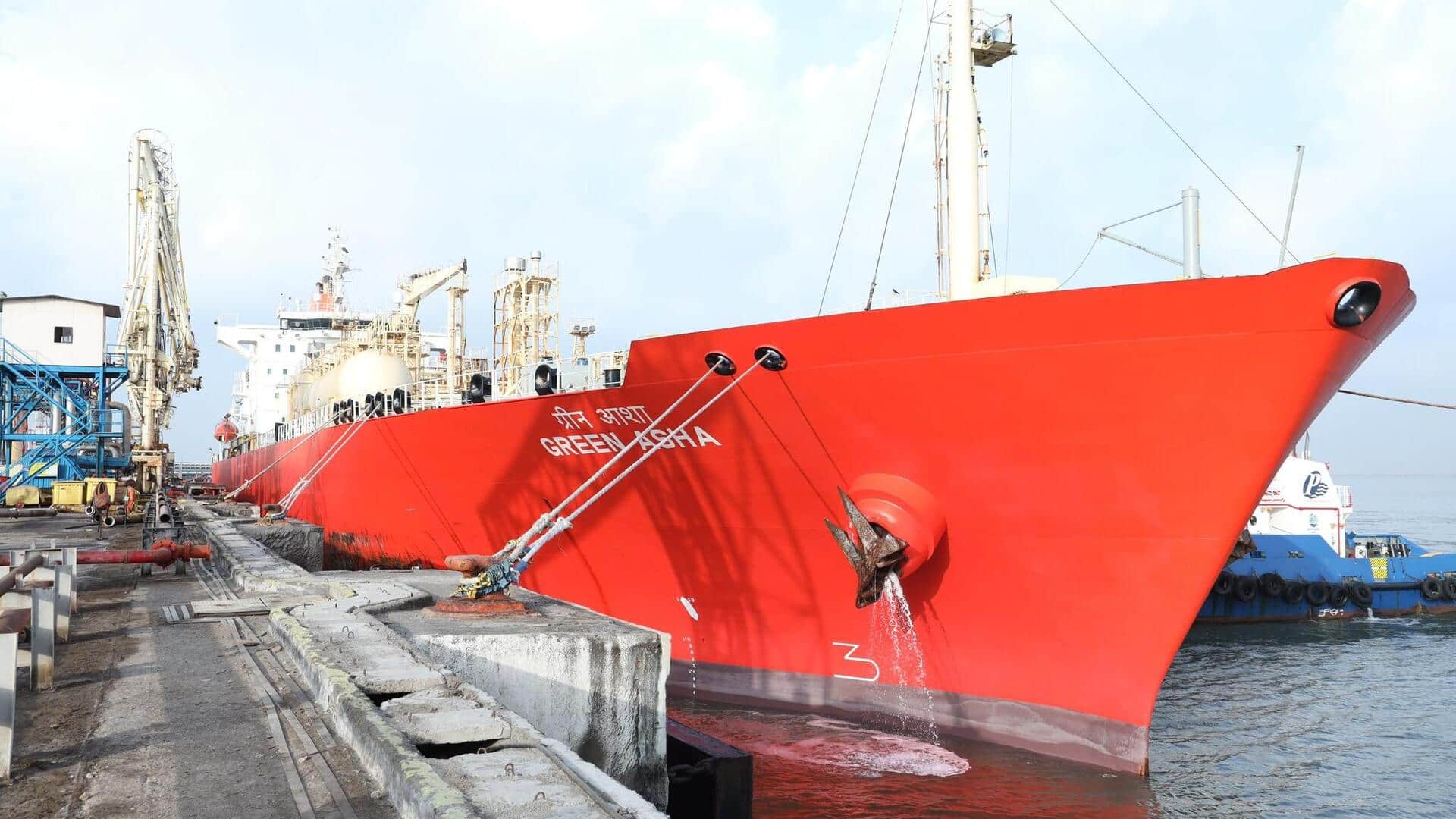 போர் பதற்றத்தையும் மீறி இந்தியா வந்தடைந்த 'கிரீன் ஆஷா'; ஹார்முஸ் நீரிணையில் இருந்து 9 கப்பல்களை மீட்ட இந்தியா