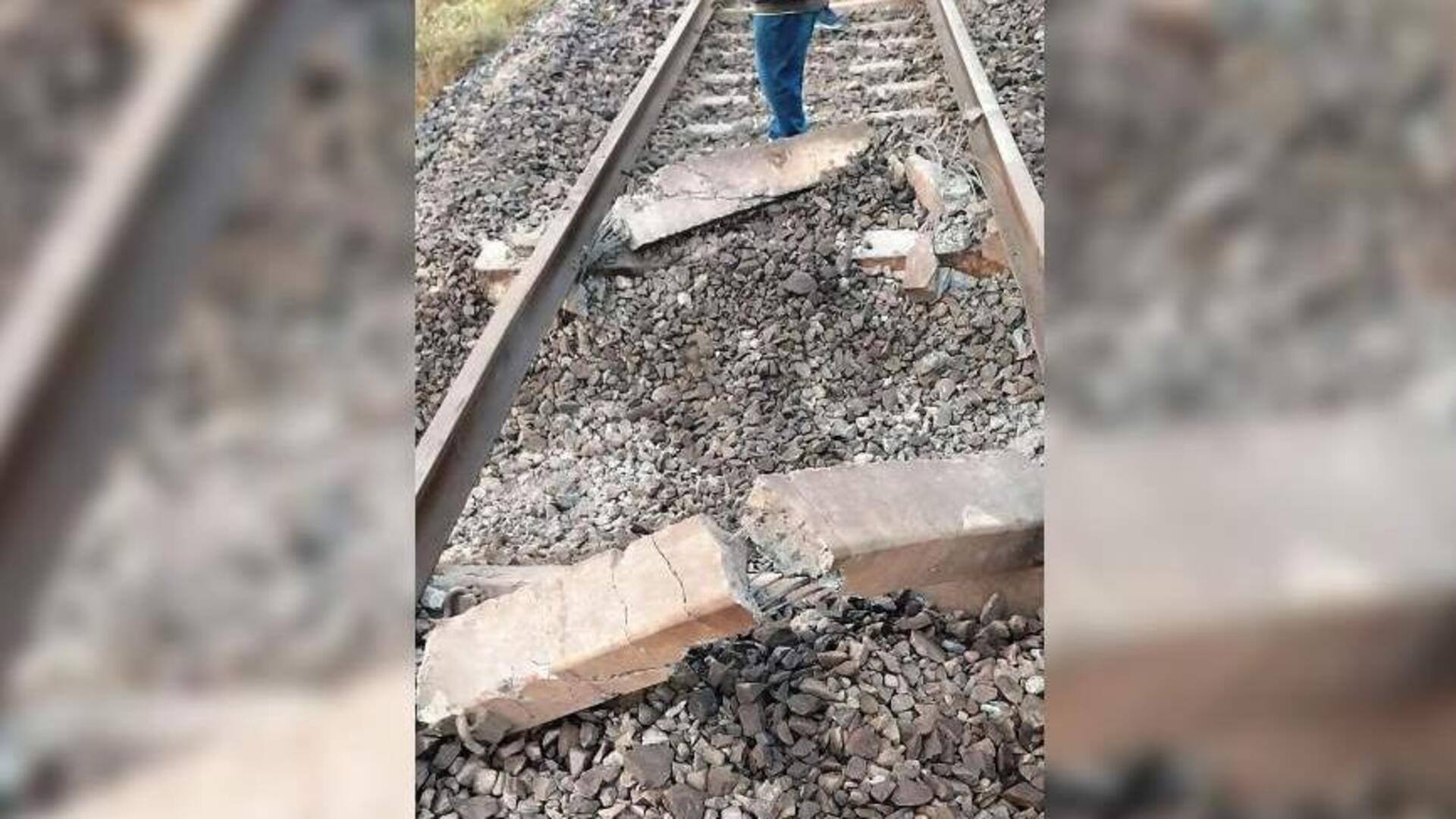 ஜார்கண்ட் மாநிலத்தில் ரயில் தண்டவாளத்தை தகர்த்த மாவோயிஸ்டுகள்