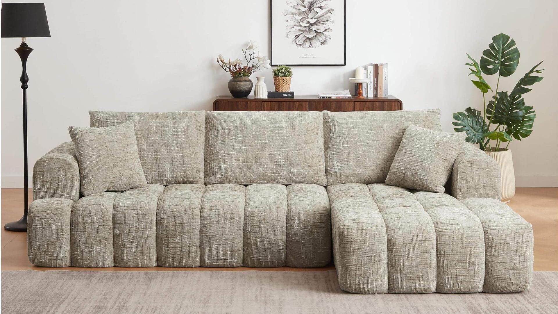 உங்கள் சிறிய இடத்தை மாற்றி அமைக்கக்கூடிய பர்னிச்சர்களால் சிறப்பாகப் பயன்படுத்துங்கள்