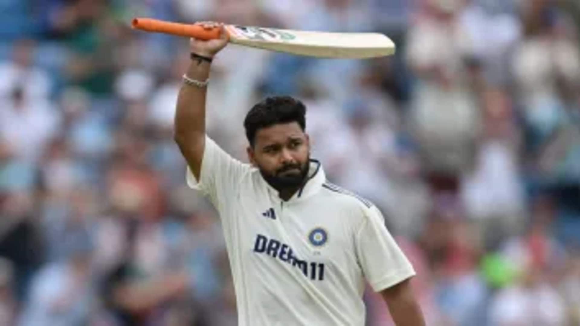 வெளிநாட்டில் ஒரே டெஸ்டில் இரண்டு சதங்கள் அடித்த முதல் விக்கெட் கீப்பர்; ரிஷப் பண்ட் சாதனை வெளிநாட்டில் ஒரே டெஸ்டில் இரண்டு சதங்கள் அடித்த முதல் விக்கெட் கீப்பர்; ரிஷப் பண்ட் சாதனை