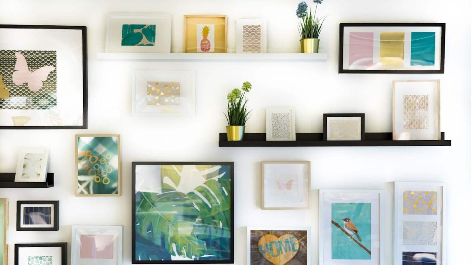 வீட்டில் மலிவாக புகைப்பட சுவர்களை உருவாக்குவது எப்படி?