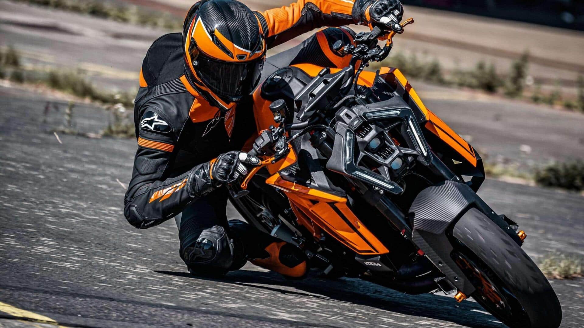 KTM 200 மற்றும் 250 டியூக் மாடல்களில் புதிய நிறங்கள் அறிமுகம்:விலை, அம்சங்கள்