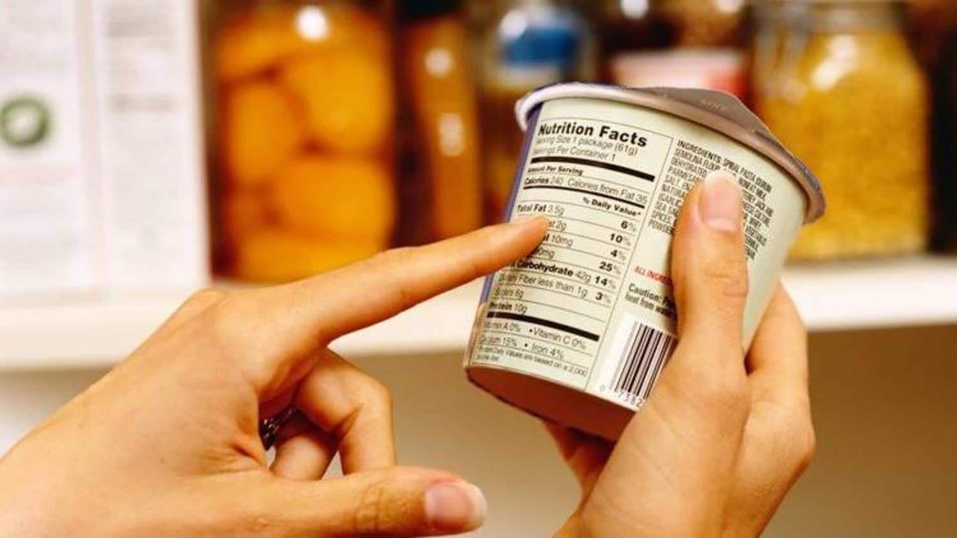 உணவு லேபிள்கள் 101: ஆரம்பநிலையாளர்களுக்கான உதவிக்குறிப்புகள்