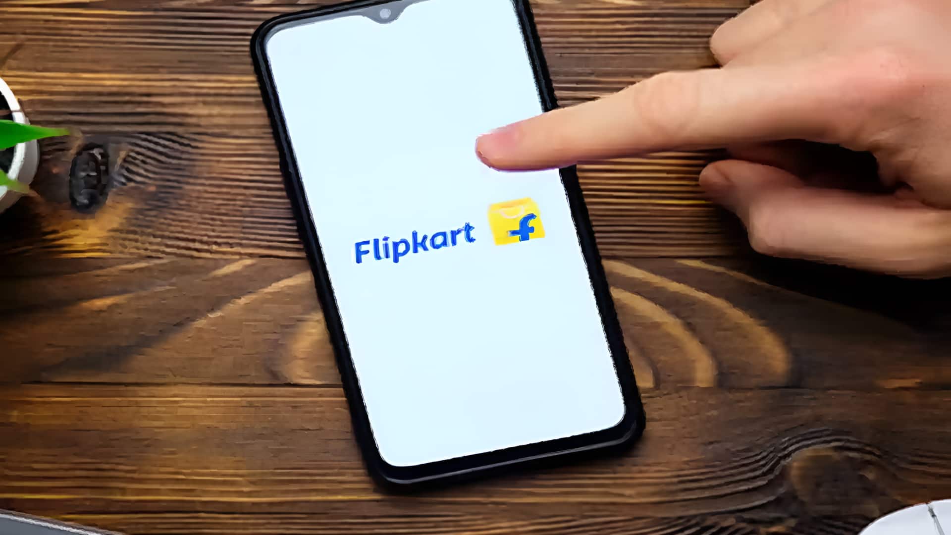 Zomato-Swiggy-இற்கு போட்டியாக உணவு விநியோகத்தில் களமிறங்க Flipkart திட்டம்
