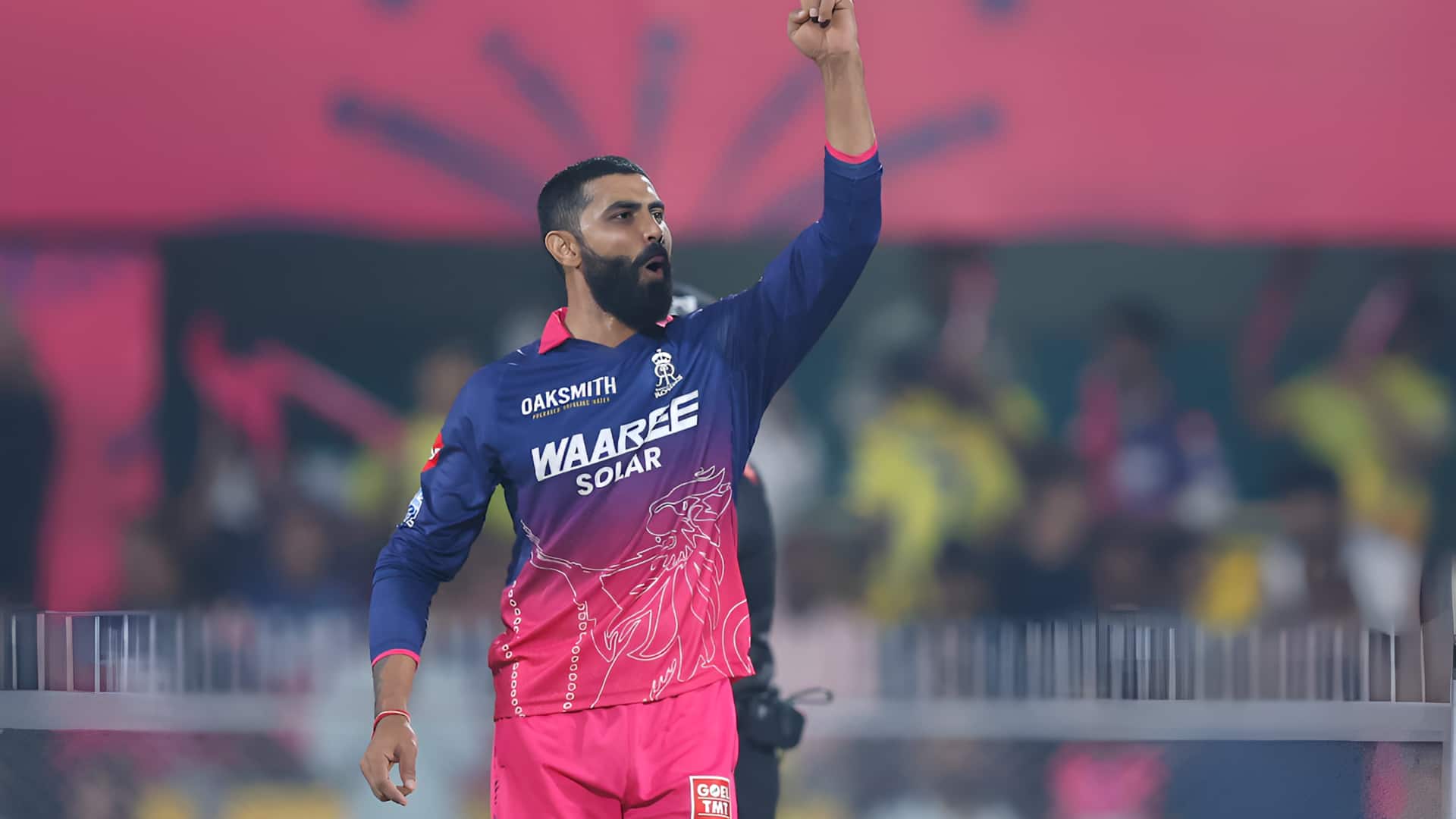 ஜடேஜாவின் சுழலில் சிக்கிய சிஎஸ்கே! 127 ரன்களுக்கு ஆல் அவுட் ஆகி அதிர்ச்சி!
