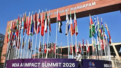 டெல்லி பாரத் மண்டபத்தில் இந்தியா ஏஐ இம்பாக்ட் எக்ஸ்போ 2026 ஐ பிரதமர் மோடி தொடங்கி வைத்தார்