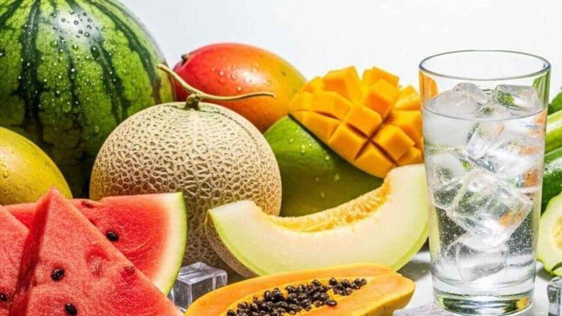 சுட்டெரிக்கும் கோடை வெயில்: உடலை குளிர்ச்சியாகவும் ஆரோக்கியமாகவும் வைத்திருக்கும் 'டாப்' உணவுகள்!