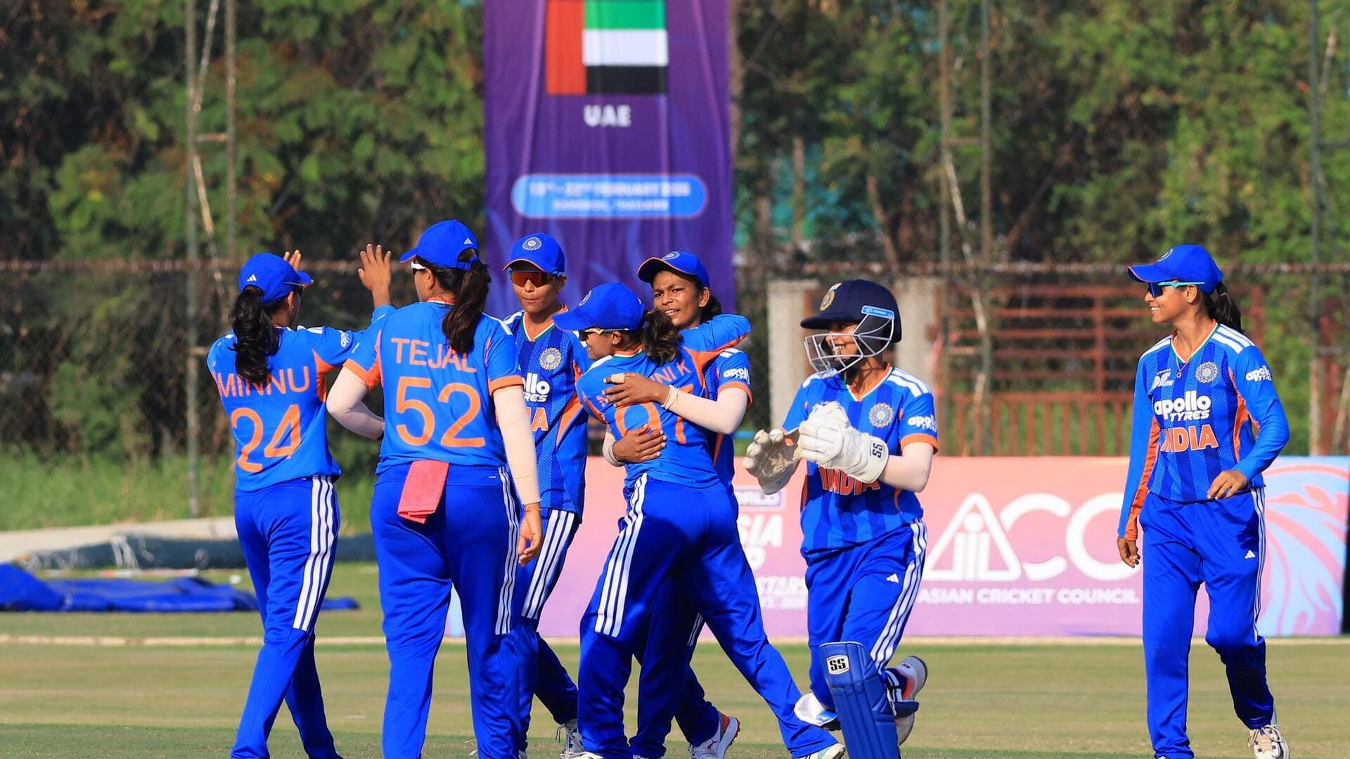 ரைசிங் மகளிர் ஆசியக் கோப்பை: வங்கதேசத்தை வீழ்த்தி சாம்பியன் பட்டம் வென்றது இந்தியா