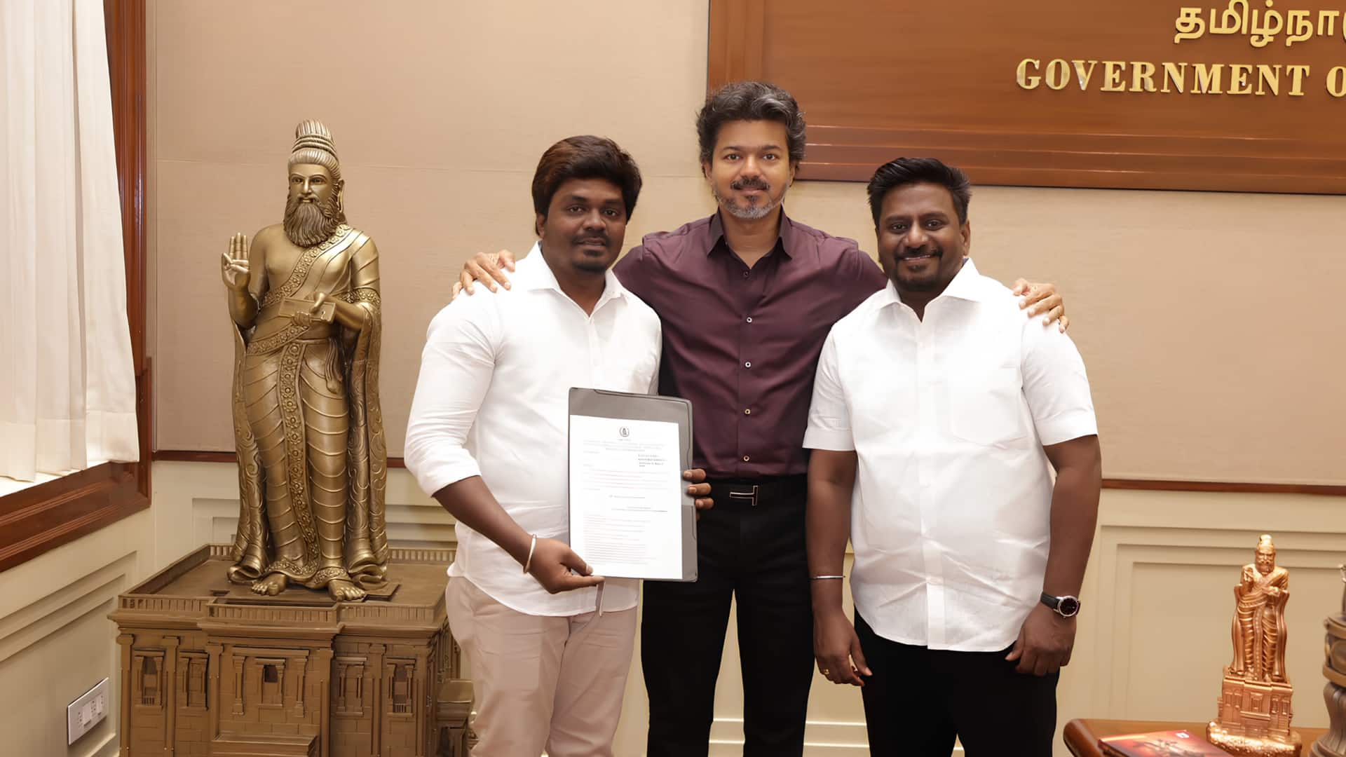 தமிழ்நாடு பாடநூல் கழகத்தின் புதிய தலைவராக லயோலா மணி நியமனம்: முதல்வர் விஜய் உத்தரவு