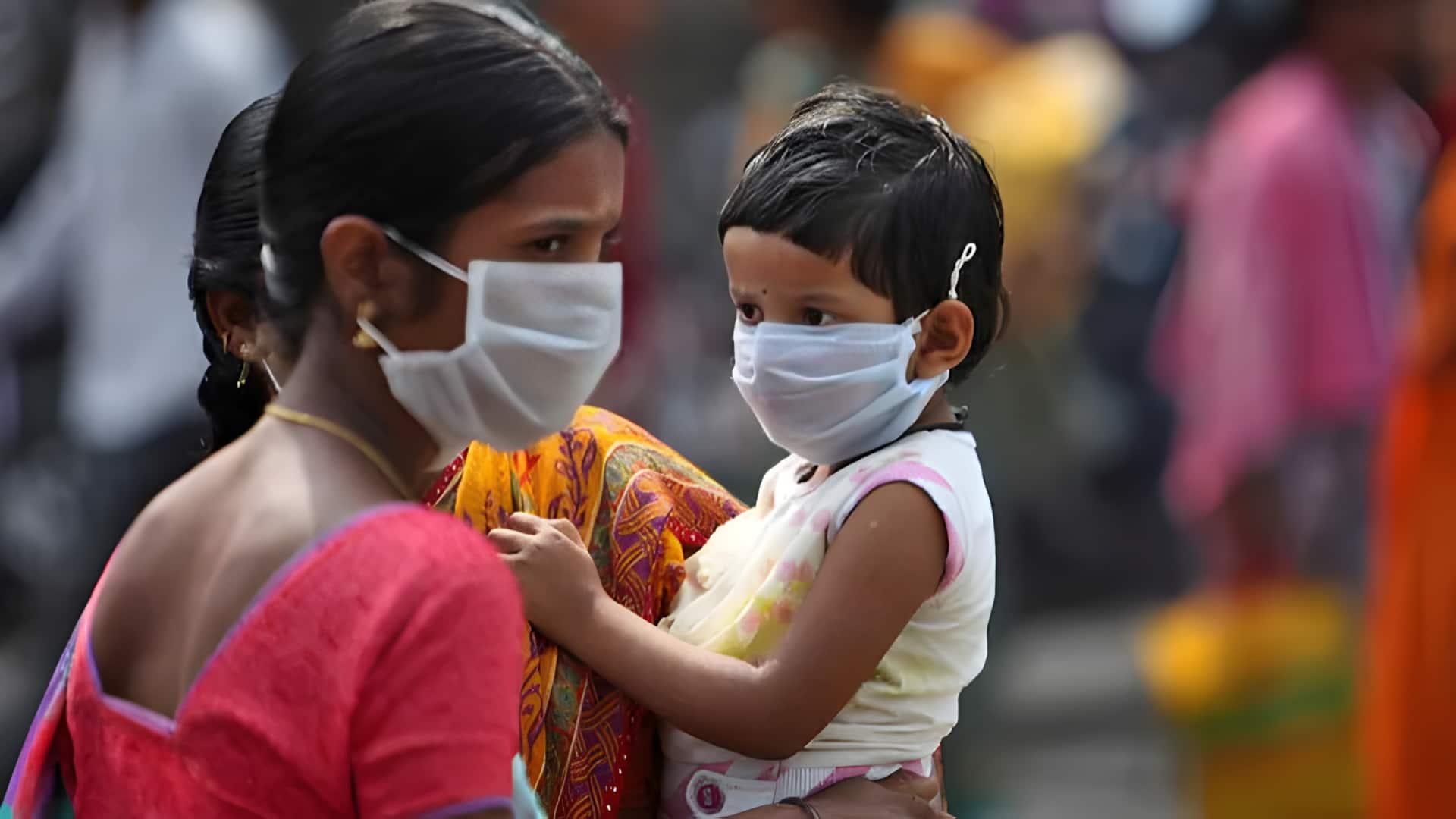 தமிழகத்தில் இன்ஃப்ளூயன்ஸா காய்ச்சல் தீவிர பரவல்: நோயாளிகளை 3 பிரிவுகளாக பிரித்து சிகிச்சை அளிக்கச் சுகாதாரத் துறை உத்தரவு