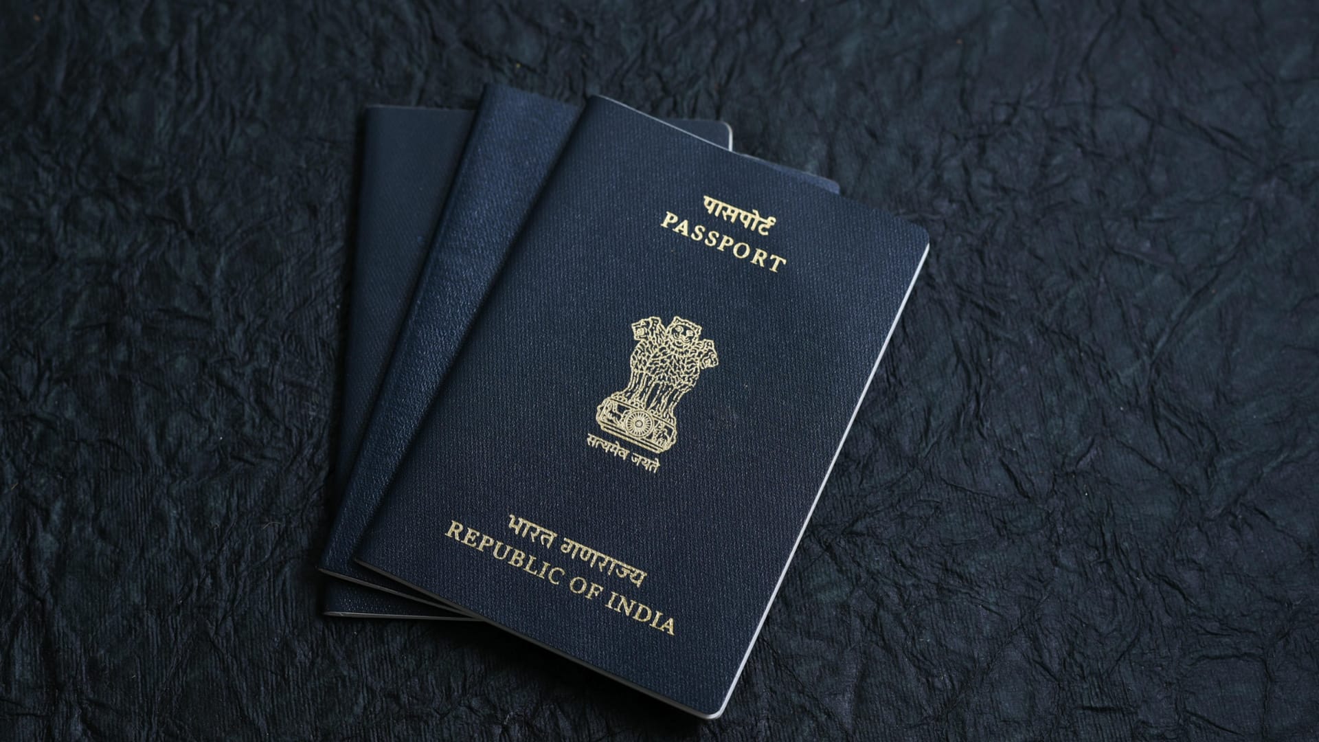 ஜூலை 1 முதல் அமல்! பாஸ்போர்ட் எடுக்க இனி இவ்வளவு செலுத்த வேண்டுமா? மத்திய அரசு புதிய கட்டணப் பட்டியல் வெளியீடு