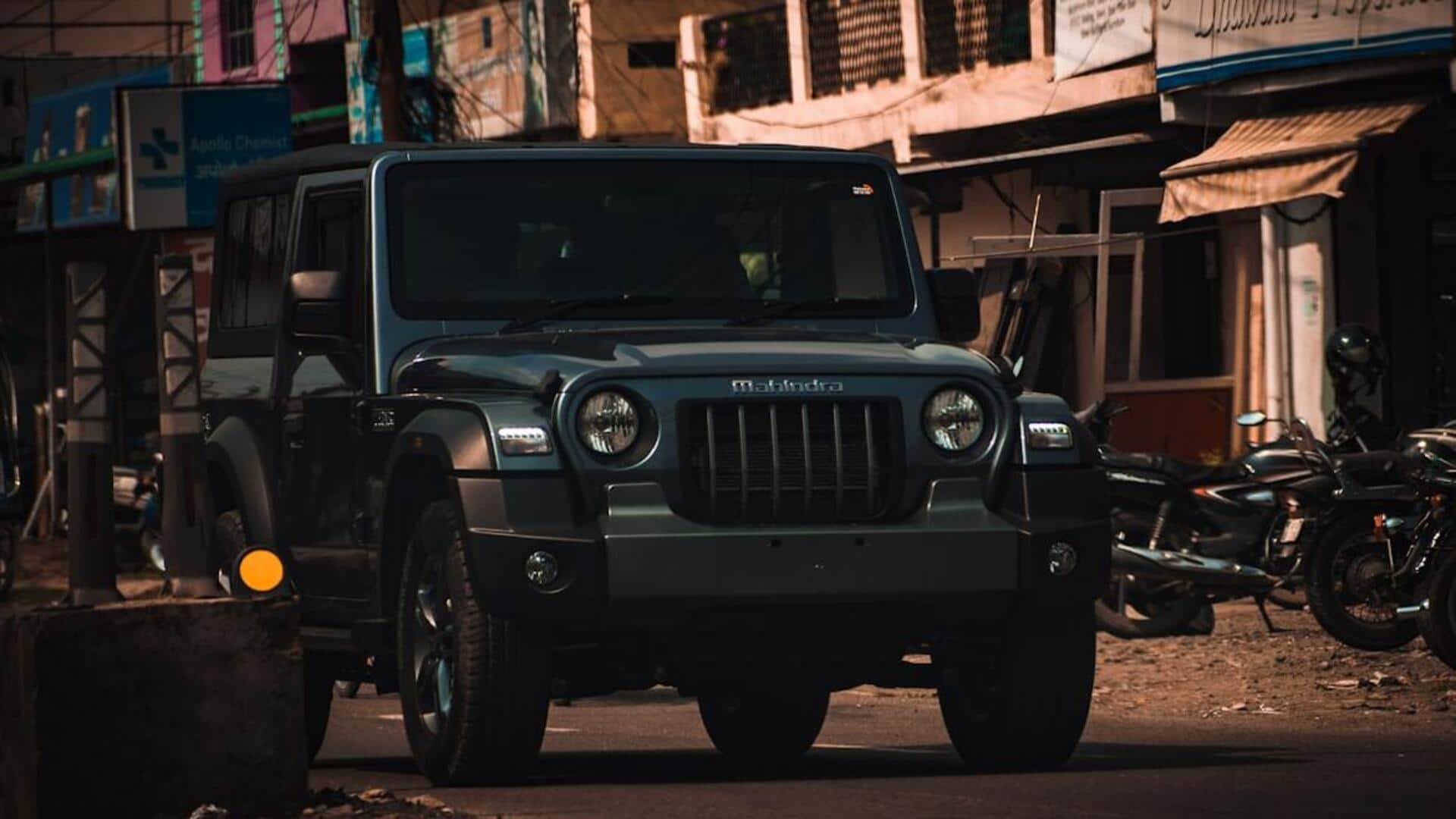 மிரட்டலான கருப்பு நிறத்தில் தார் ராக்ஸ்! மஹிந்திராவின் ஸ்டார் எடிஷன் லான்ச்! செம பட்ஜெட்டில் புதிய அவதாரம்